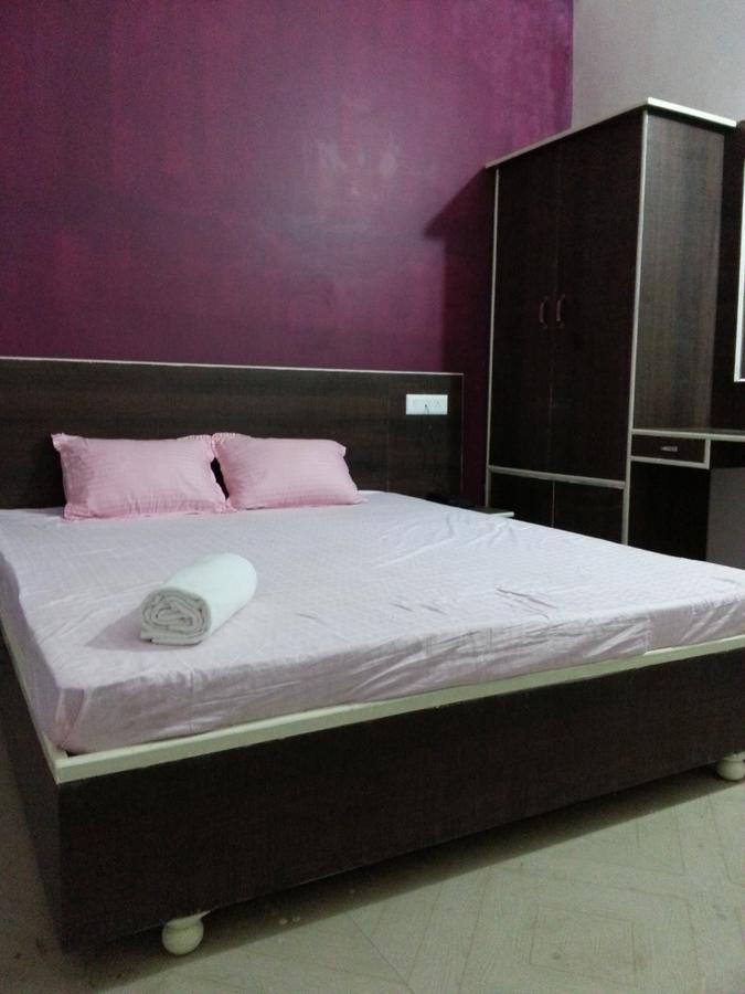 Hotel Sanchita Palace Forbesganj Exterior foto